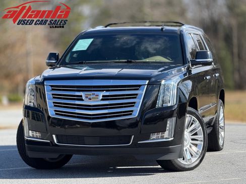 Used 2019 Cadillac Escalade Platinum image 1