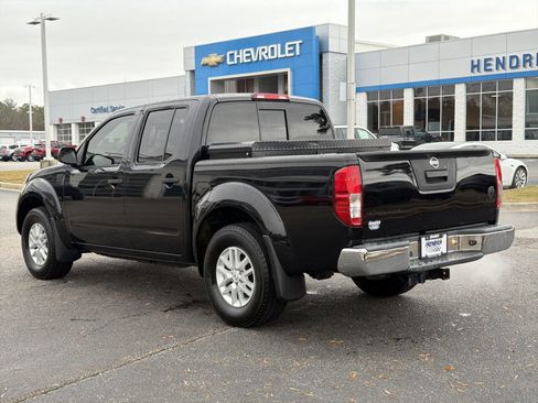 Used 2019 Nissan Frontier SV image 8