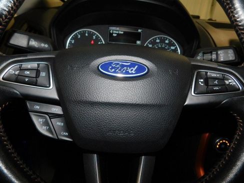 Used 2021 Ford EcoSport SE w/ SE Appearance Package image 28