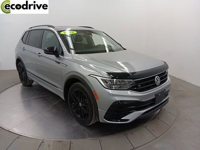 Used 2022 Volkswagen Tiguan SE R-Line