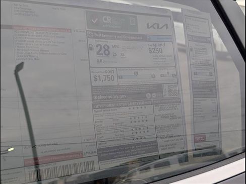 New 2026 Kia Sportage LX image 15