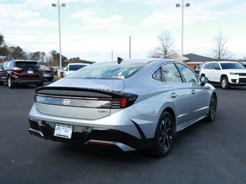 Used 2024 Hyundai Sonata SEL image 6