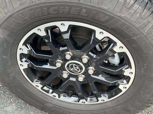 Used 2024 Toyota Tundra SR5 image 18