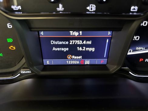 Used 2019 GMC Sierra 1500 SLT w/ SLT Premium Plus Package AWD/4WD image 22