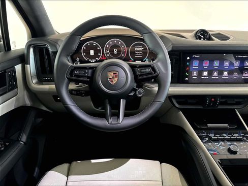 New 2026 Porsche Cayenne AWD/4WD image 13