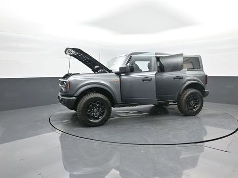 New 2026 Ford Bronco Badlands image 41