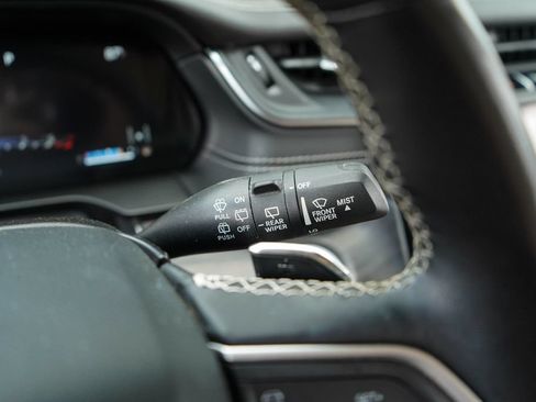 Used 2021 Jeep Grand Cherokee L Limited RWD image 33