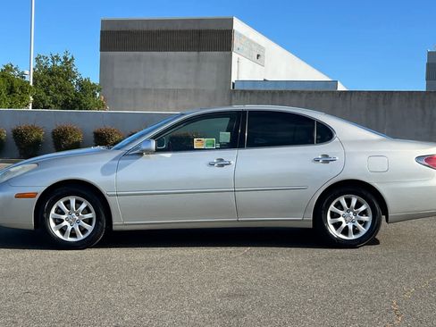 Used 2004 Lexus ES 330 image 9