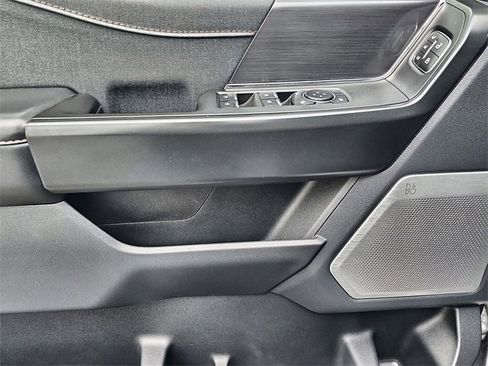 Used 2023 Ford F150 Raptor image 19