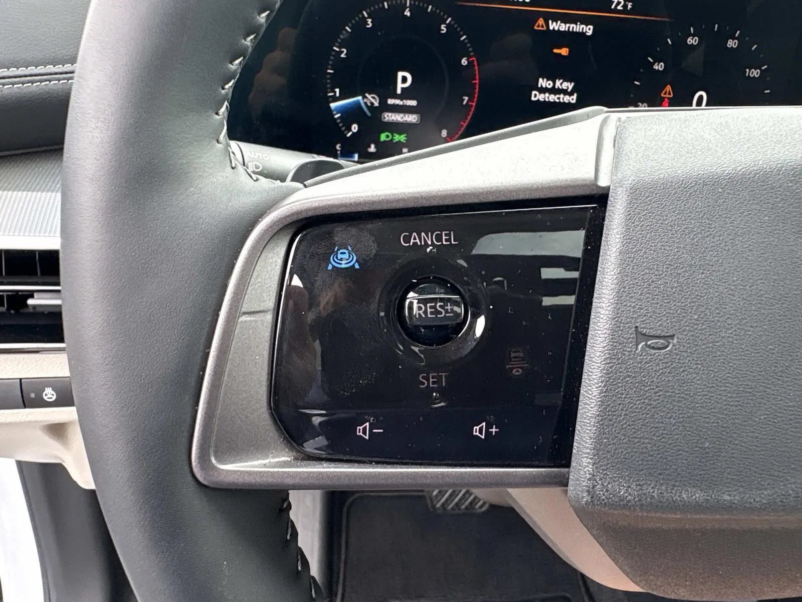 Used 2025 Nissan Murano SL AWD/4WD image 33