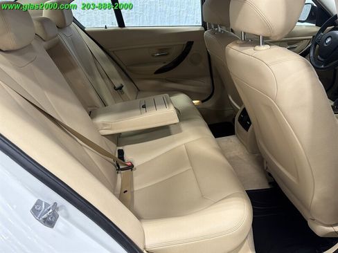 Used 2014 BMW 320i xDrive Sedan AWD/4WD image 10