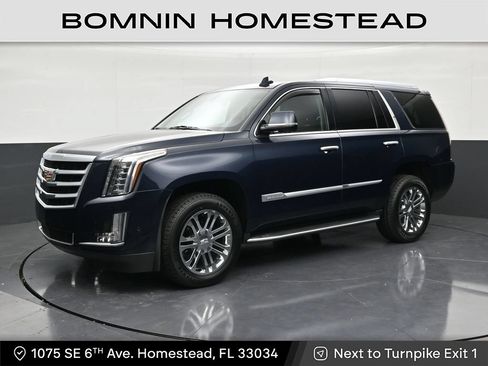 Used 2020 Cadillac Escalade 2WD image 1