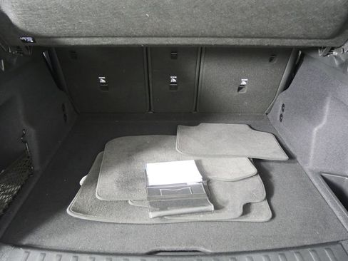 Certified 2025 BMW X1 xDrive28i image 17