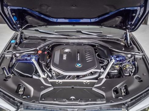Used 2018 BMW 540i image 17