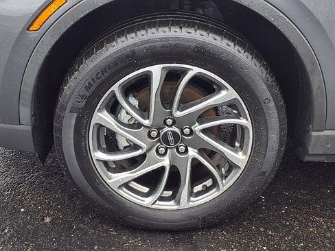 Used 2022 Lincoln Corsair AWD w/ Equipment Group 101A image 27