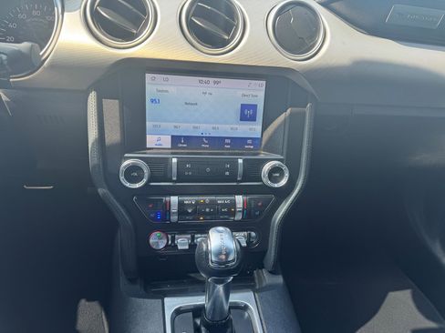 Used 2022 Ford Mustang Premium image 14