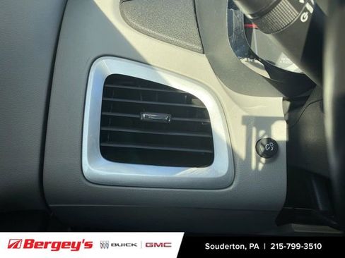 Used 2016 GMC Terrain SLT w/ Open Road Package image 19