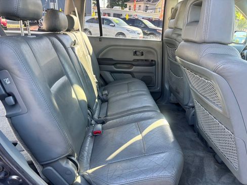 Used 2004 Honda Pilot EX image 31