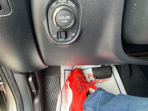 Used 2011 Kia Soul + w/ Audio Pkg image 20