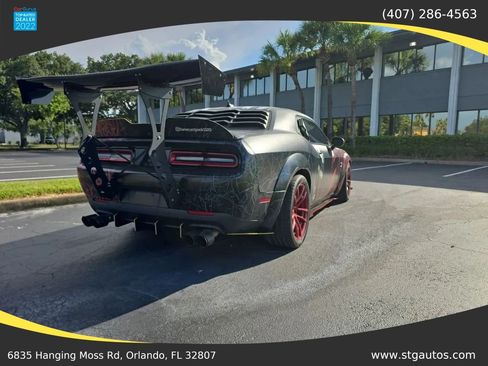 Used 2020 Dodge Challenger R/T Scat Pack RWD image 9