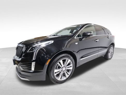 Certified 2025 Cadillac XT5 Premium Luxury image 8