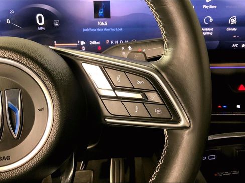 Used 2025 Buick Envision Sport Touring image 19