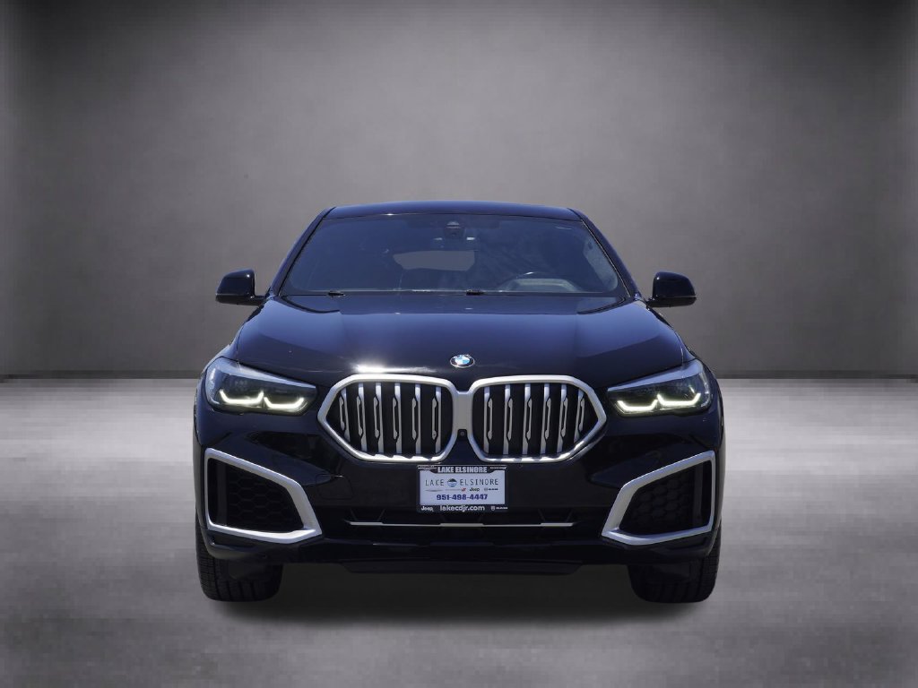 Used 2022 BMW X6 xDrive40i w/ Parking Assistance Package AWD/4WD image 10