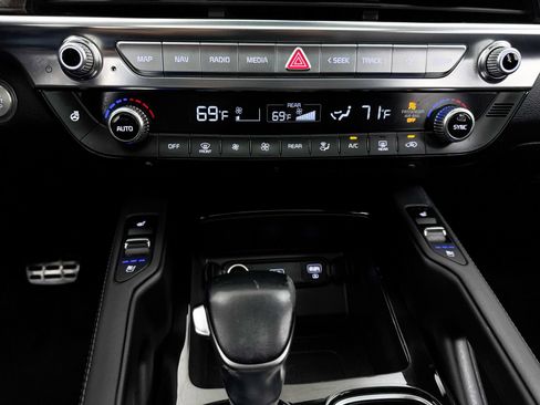 Used 2020 Kia Telluride SX w/ SX Prestige Package AWD/4WD image 28