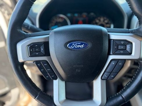 Used 2018 Ford F150 Lariat AWD/4WD image 14