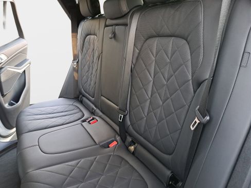 Used 2023 BMW X5 sDrive40i w/ Premium Package image 14