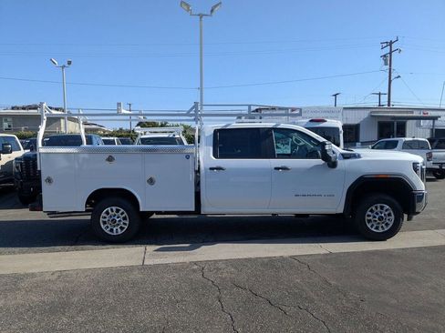New 2026 GMC Sierra 2500 Pro w/ Convenience Package RWD image 4