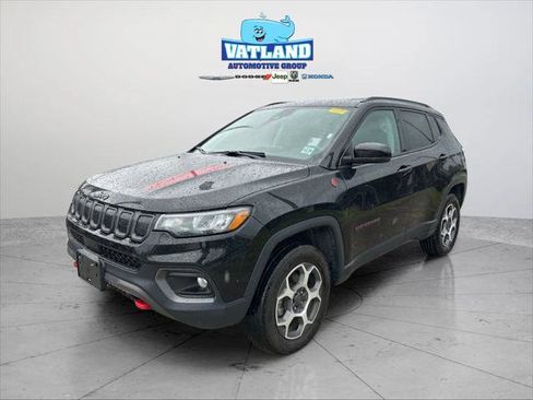 Certified 2022 Jeep Compass Trailhawk AWD/4WD image 1