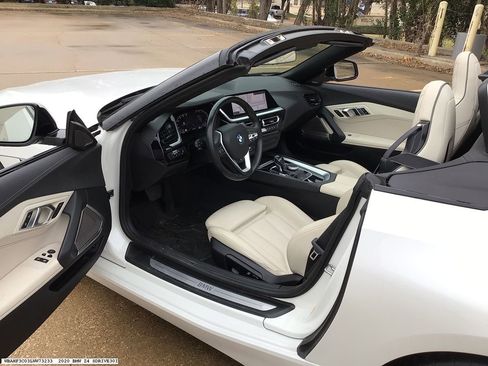 Used 2020 BMW Z4 sDrive30i w/ Executive Package image 10