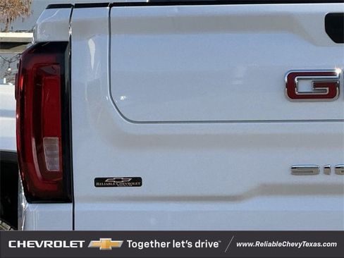 Used 2021 GMC Sierra 1500 SLT image 9