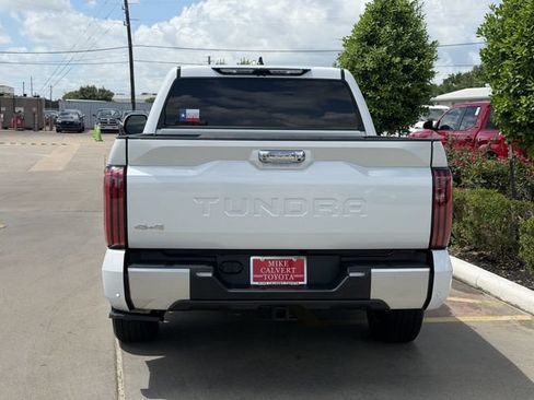 Used 2024 Toyota Tundra Limited AWD/4WD image 6