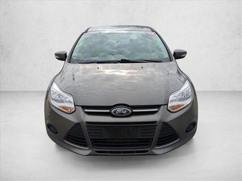 Used 2013 Ford Focus SE image 2