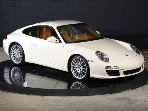 Used 2009 Porsche 911 Carrera S RWD image 10