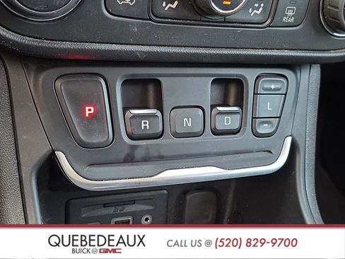 Used 2018 GMC Terrain Denali w/ Driver Alert Package II AWD/4WD image 18