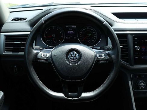 Used 2018 Volkswagen Atlas SE FWD image 15