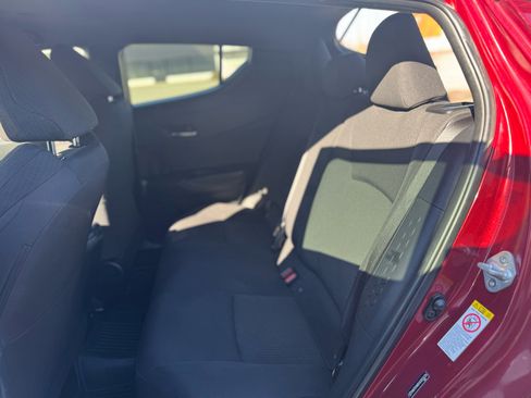 Used 2018 Toyota C-HR XLE image 38