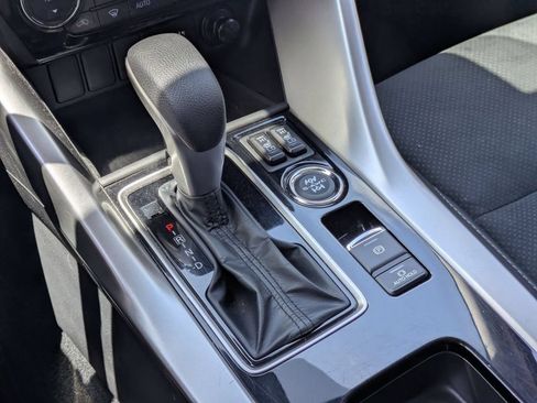 Used 2025 Mitsubishi Eclipse Cross SE AWD/4WD image 23