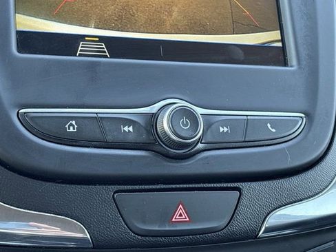 Used 2019 Chevrolet Equinox LT image 34