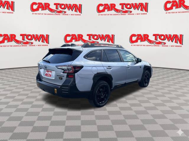 Used 2022 Subaru Outback Wilderness w/ Wilderness Package AWD/4WD image 3