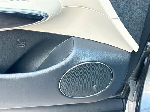 Used 2023 Genesis GV70 2.5T image 20