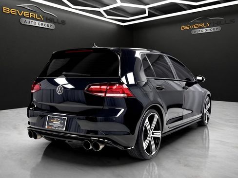 Used 2018 Volkswagen Golf R 4-Door AWD/4WD image 5