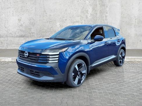 New 2025 Nissan Kicks SR image 25