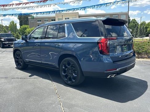 Certified 2025 GMC Yukon Denali Ultimate AWD/4WD image 6