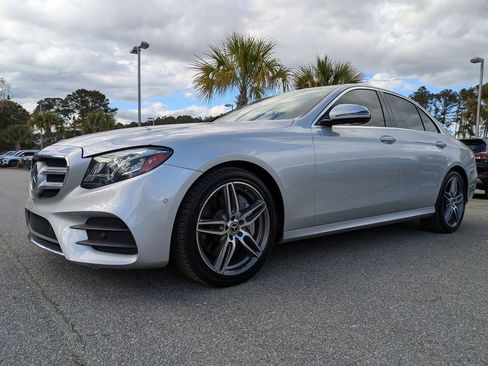 Used 2017 Mercedes-Benz E 300 image 7