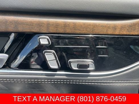 Used 2024 Jeep Grand Wagoneer Series I AWD/4WD image 17