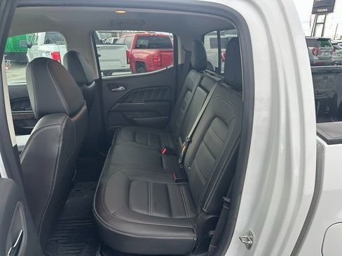 Used 2022 GMC Canyon Denali image 18